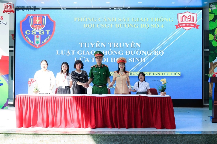 Hà Nội: Hơn 3.000 học sinh vi phạm an toàn giao thông được gửi đến Sở Giáo dục và Đào tạo - Ảnh 2.