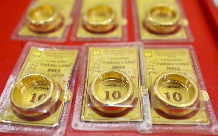 Giá vàng hôm nay 28/11: Vàng SJC, vàng nhẫn BTMC, Doji điều chỉnh tăng bao nhiêu? - Ảnh 1. Giá vàng hôm nay 28/11: Vàng SJC, vàng nhẫn BTMC, Doji điều chỉnh tăng bao nhiêu? - Ảnh 1.