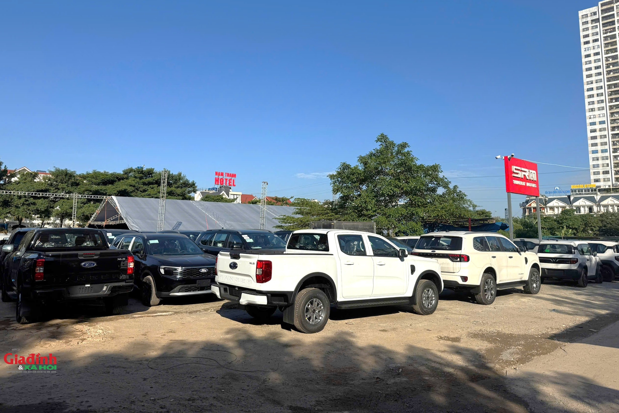 Hà Nội: Đất trường học KĐT Thành phố Giao Lưu bị 'xẻ thịt', trách nhiệm quản lý thuộc về ai? - Ảnh 7.