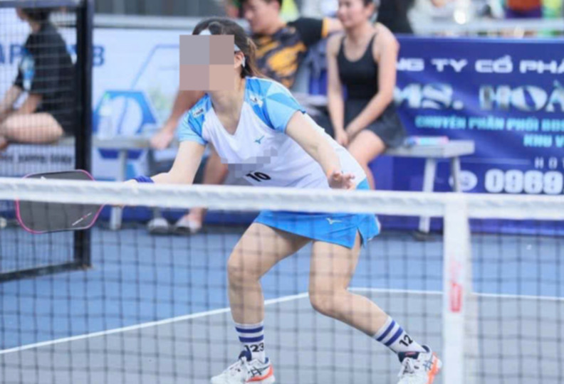 Tác hại của việc chơi pickleball quá khuya - Ảnh 1.
