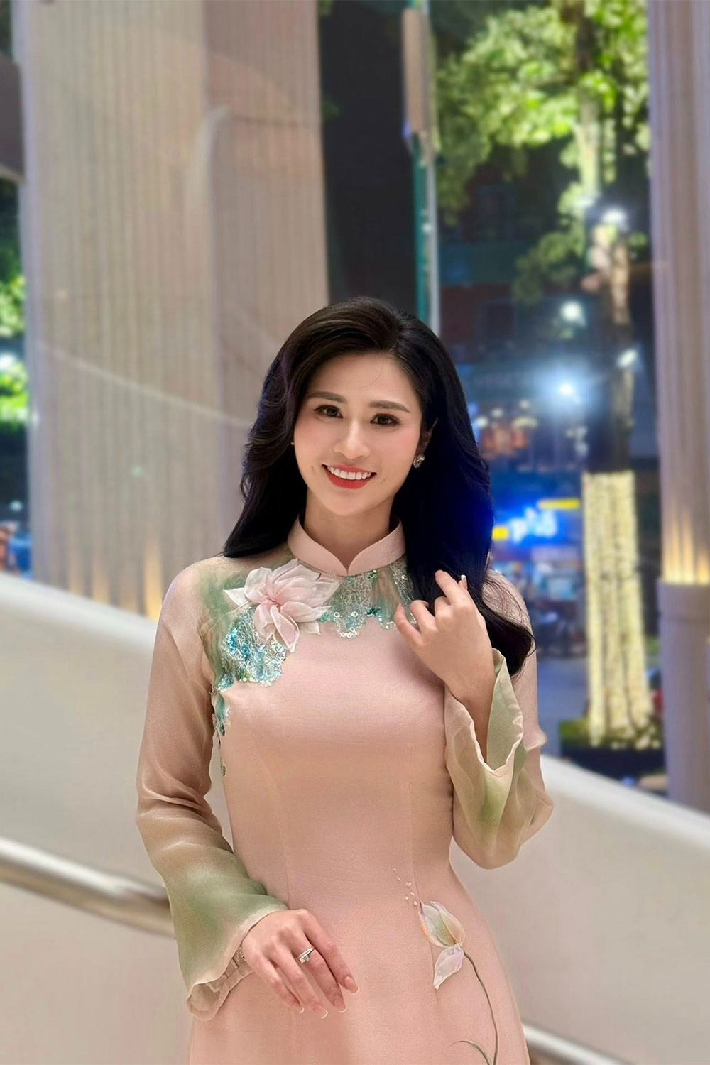 3 MC VTV tên Trang: Người yêu cầu thủ nổi tiếng, người dẫn thời sự cả nước biết - Ảnh 6.