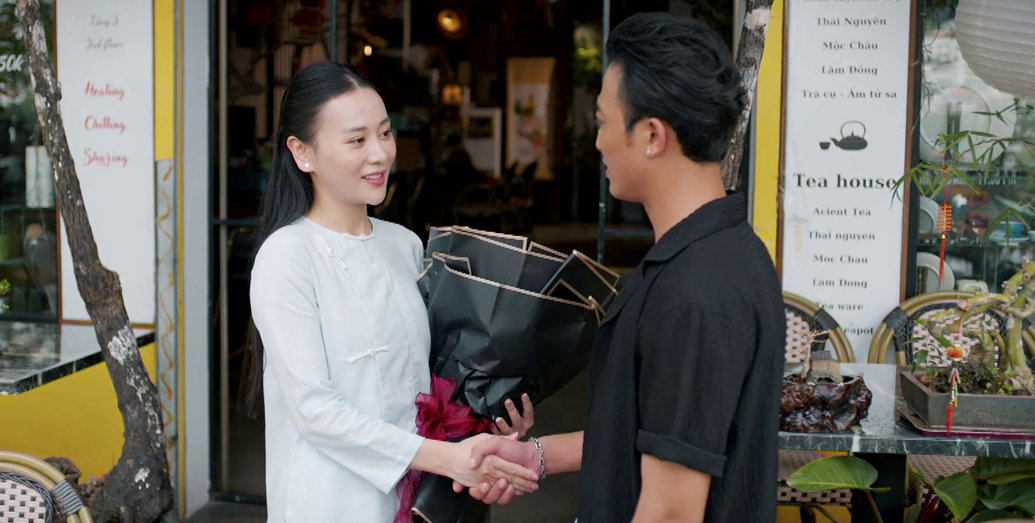 Gió ngang khoảng trời xanh - Tập 48: Mỹ Anh - Đăng chốt mối quan hệ mới, Dũng cầu hôn Ngân 'gây sốt' - Ảnh 3.