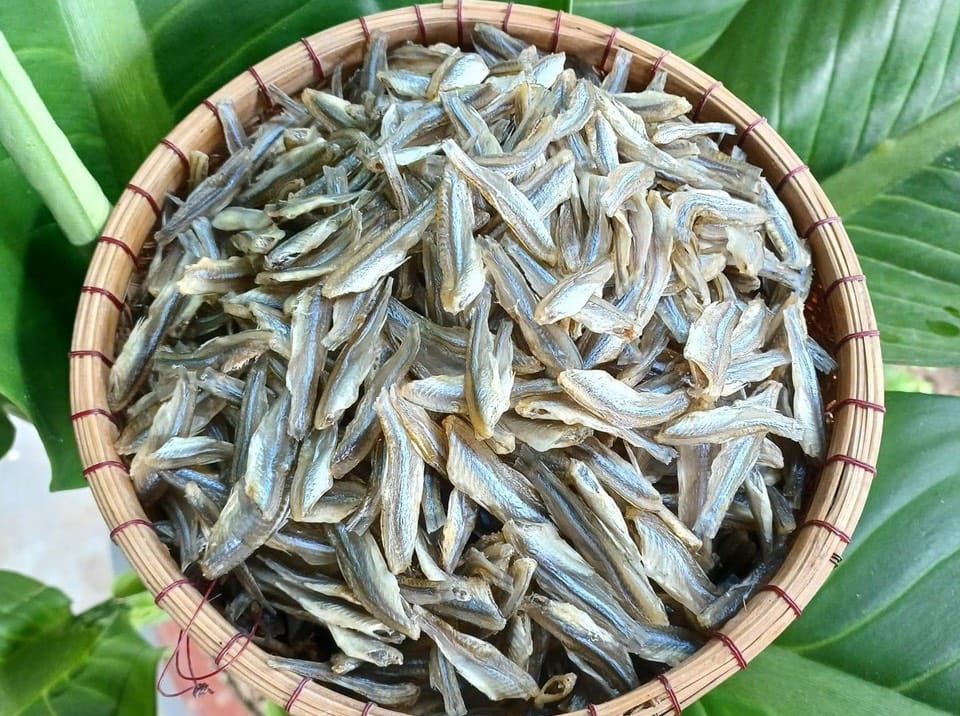 Hương vị đặc biệt của loại cá có tên lạ, xưa nhiều vô kể nay cực hiếm, được dân thành phố “săn lùng” - Ảnh 5.