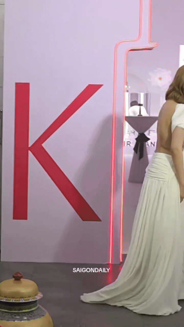 Xoài Non khoe body quyến rũ, phong cách Hàn Quốc sau thời gian tăng cân mất kiểm soát - Ảnh 1. Xoài Non khoe body quyến rũ, phong cách Hàn Quốc sau thời gian tăng cân mất kiểm soát - Ảnh 1.