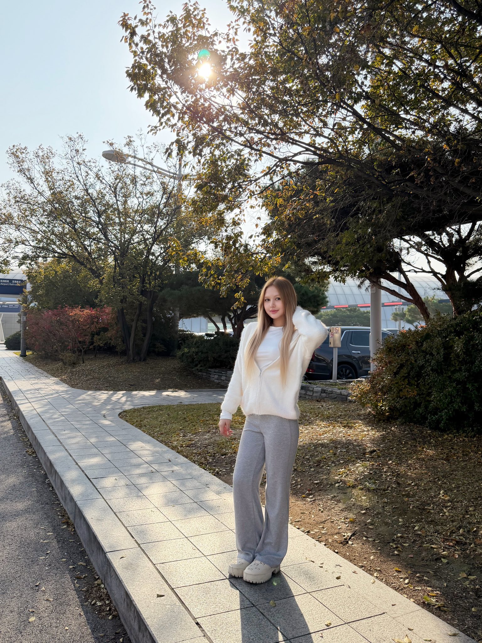 Xoài Non khoe body quyến rũ, phong cách Hàn Quốc sau thời gian tăng cân mất kiểm soát - Ảnh 8. Xoài Non khoe body quyến rũ, phong cách Hàn Quốc sau thời gian tăng cân mất kiểm soát - Ảnh 8.