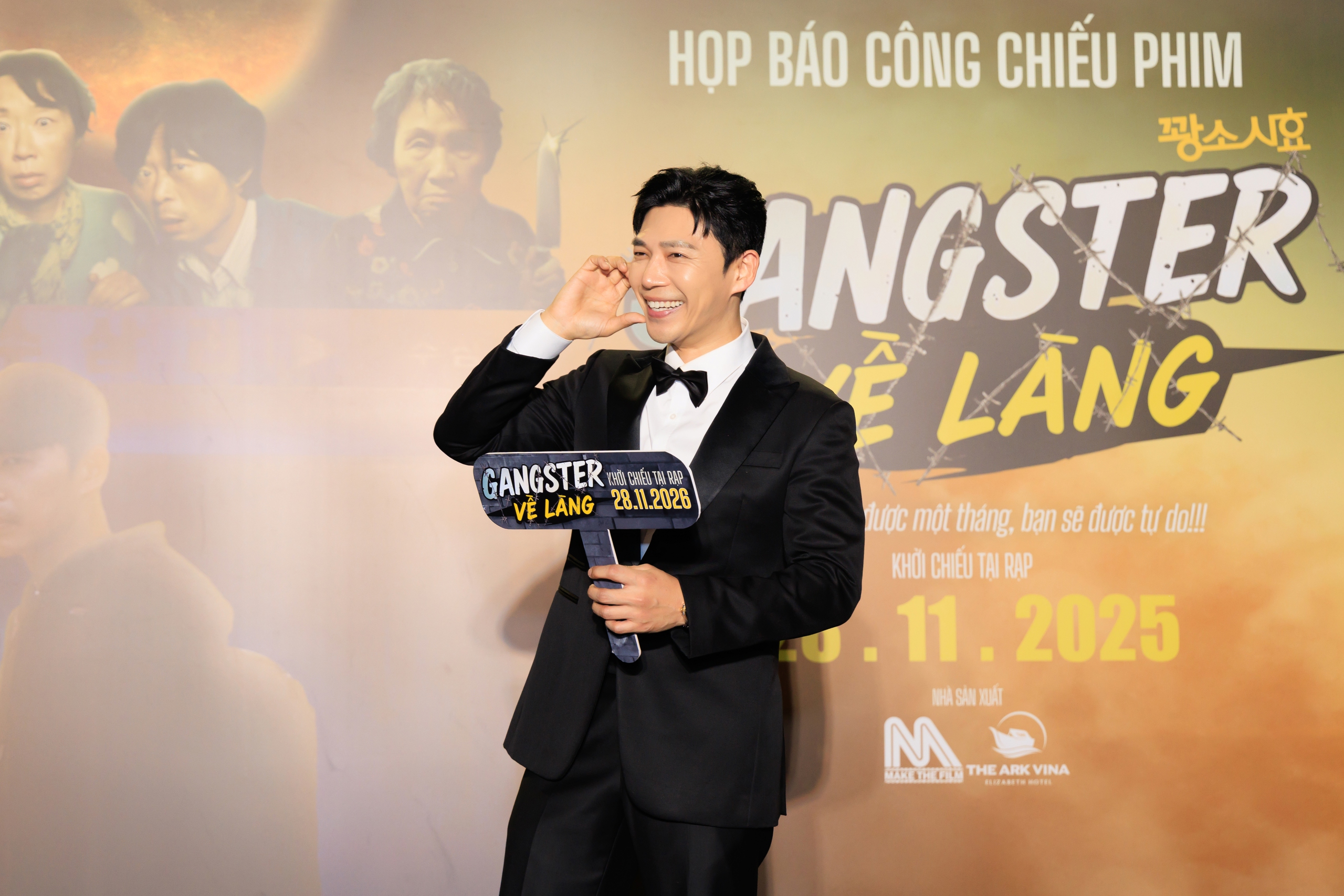 Nam chính Ji Seung Hyun 'Hậu duệ mặt trời' tái ngộ khán giả Việt với 'Gangster về làng' - Ảnh 1. Nam chính Ji Seung Hyun 'Hậu duệ mặt trời' tái ngộ khán giả Việt với 'Gangster về làng' - Ảnh 1.