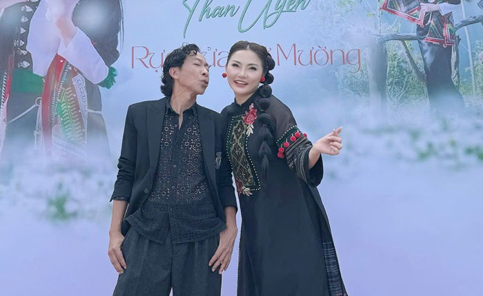 Mối quan hệ đặc biệt của NSƯT Việt Hoàn và Đại uý, ca sĩ Thu Hường - Ảnh 1.