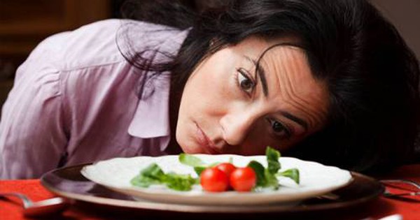 5 hành vi đẩy nhanh quá trình lão hóa: Thức khuya chỉ xếp thứ ba, hành vi thứ nhất nhiều người mắc phải - Ảnh 6. 5 hành vi đẩy nhanh quá trình lão hóa: Thức khuya chỉ xếp thứ ba, hành vi thứ nhất nhiều người mắc phải - Ảnh 6.