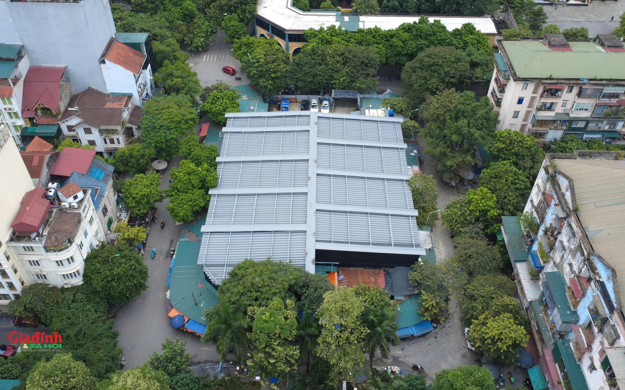 Hà Nội: Phường Yên Hòa ra 'tối hậu thư', yêu cầu xử lý nghiêm vi phạm tại ô đất C2 - Ảnh 5. Hà Nội: Phường Yên Hòa ra 'tối hậu thư', yêu cầu xử lý nghiêm vi phạm tại ô đất C2 - Ảnh 5.