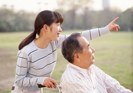 Sau khi nghỉ hưu, bố bất ngờ đột quỵ – quyết định của mẹ khiến tôi chết lặng - Ảnh 2. Sau khi nghỉ hưu, bố bất ngờ đột quỵ – quyết định của mẹ khiến tôi chết lặng - Ảnh 2.