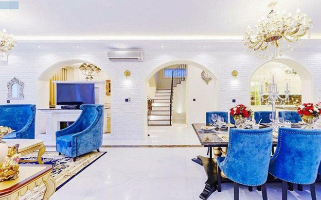 Có gì trong căn biệt thự đặc biệt của vợ chồng Đoàn Di Băng tại TP . HCM - Ảnh 3.