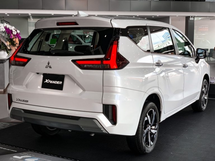 Giá xe Mitsubishi Xpander giảm sốc , trở thành MPV rẻ nhất thị trường Việt Nam - Ảnh 4. Giá xe Mitsubishi Xpander giảm sốc , trở thành MPV rẻ nhất thị trường Việt Nam - Ảnh 4.