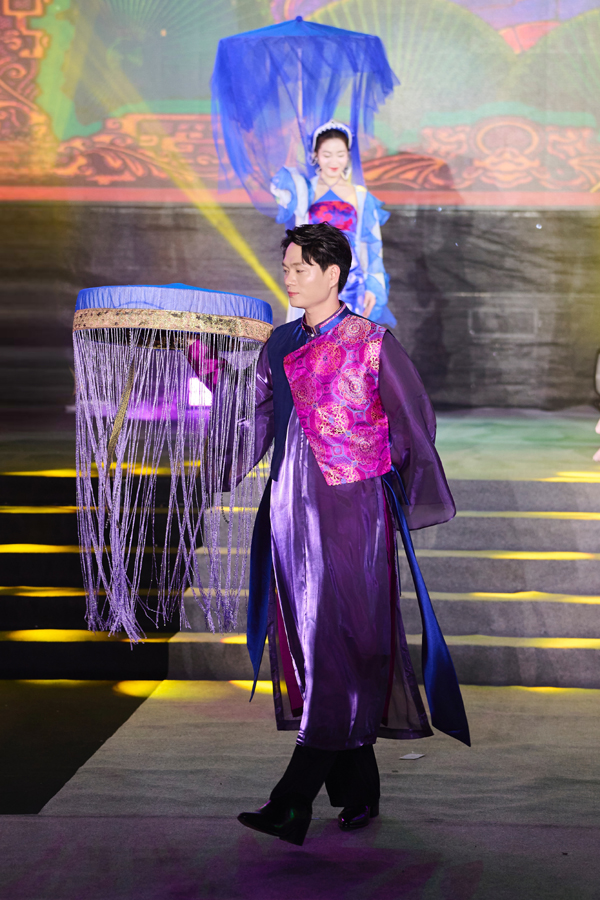 Tuấn Cry - Ảnh 5. Tuấn Cry - Ảnh 5.