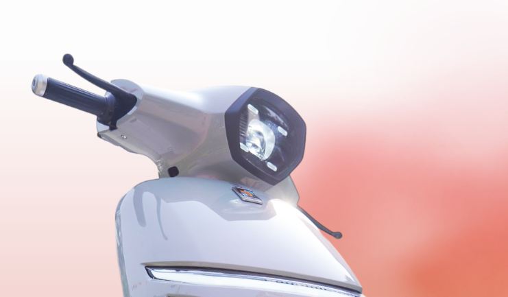 Xe máy điện giá 19,9 triệu đồng ở Việt Nam đẹp cổ điển, pin bền, có cả Smartkey và ABS, rẻ hơn cả Vision, xe số Wave Alpha - Ảnh 3. Xe máy điện giá 19,9 triệu đồng ở Việt Nam đẹp cổ điển, pin bền, có cả Smartkey và ABS, rẻ hơn cả Vision, xe số Wave Alpha - Ảnh 3.