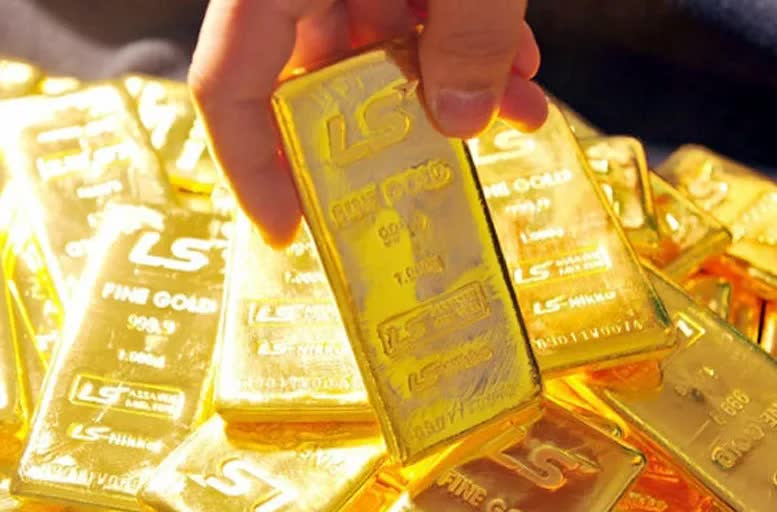 Giá vàng hôm nay 8 / 11: Tăng mạnh vượt 4 . 000 USD / ounce - Ảnh 2.