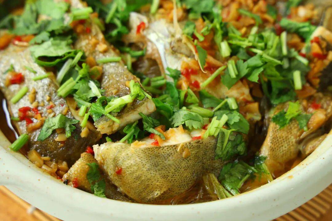 Bữa cơm mùa đông của người "sành ăn" không thể thiếu món cá này: Dễ nấu mà ngon thơm nức lòng, ai cũng phải khen!- Ảnh 9.