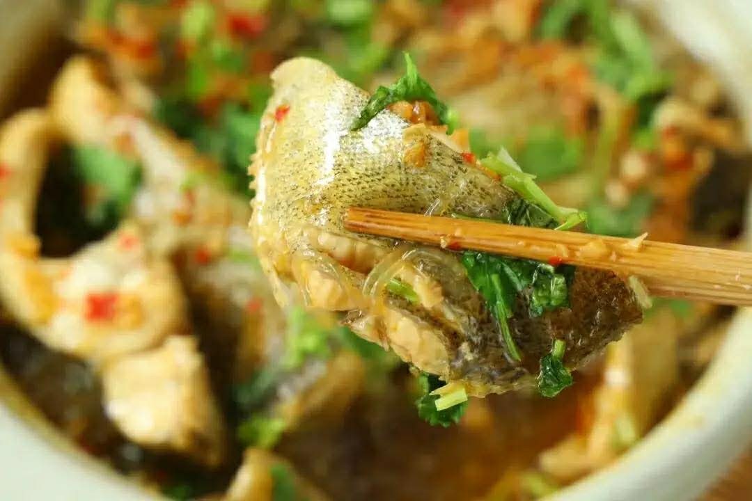 Bữa cơm mùa đông của người "sành ăn" không thể thiếu món cá này: Dễ nấu mà ngon thơm nức lòng, ai cũng phải khen!- Ảnh 10.