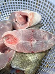 Bữa cơm mùa đông của người "sành ăn" không thể thiếu món cá này: Dễ nấu mà ngon thơm nức lòng, ai cũng phải khen!- Ảnh 1.