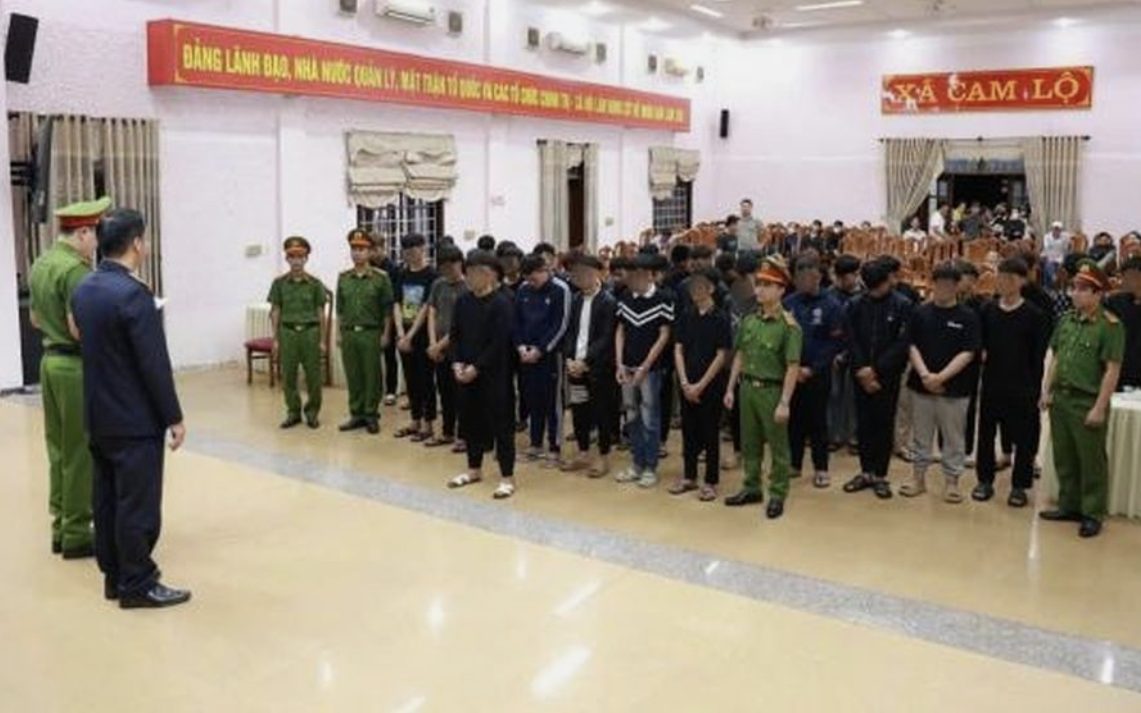 Dùng vỏ chai bia ẩu đả gây thương tích, 38 đối tượng bị khởi tố