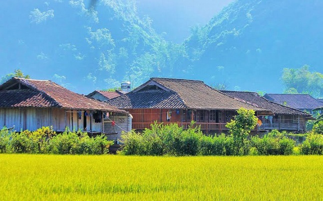 Khám phá ngôi làng đẹp nhất thế giới ở Lạng Sơn 