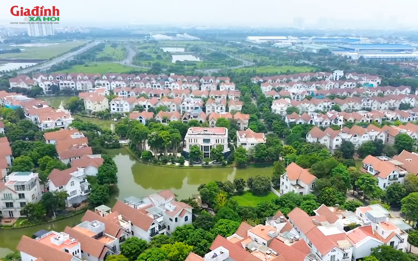 Giá căn hộ studio tại phường Long Biên, Việt Hưng, Bồ Đề và Phúc Lợi vượt 2 tỷ đồng/căn - Ảnh 2.