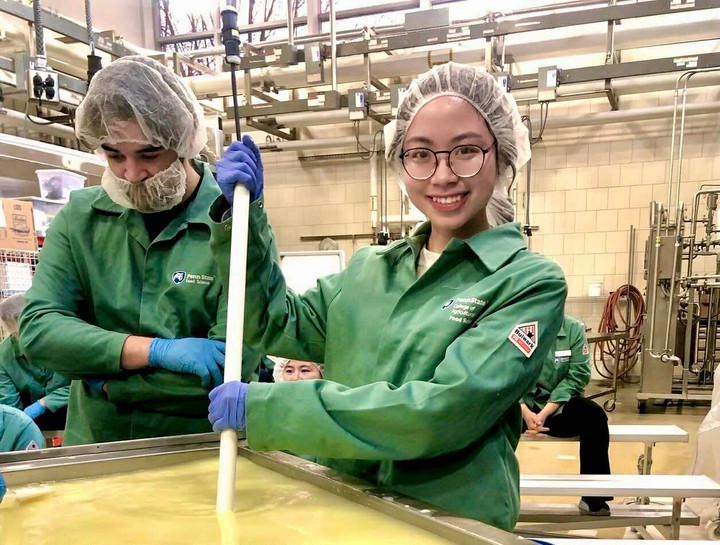 9X Đà Nẵng nhận học bổng tiến sĩ 1,4 tỷ đồng/năm từ đại học Mỹ - Ảnh 1.