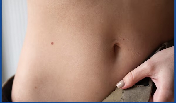 Phụ nữ có nốt ruồi ở vị trí hiếm này: Cả đời hưởng vinh hoa phú quý - Ảnh 3. Phụ nữ có nốt ruồi ở vị trí hiếm này: Cả đời hưởng vinh hoa phú quý - Ảnh 3.