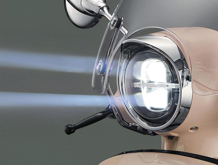 Xe ga 150cc giá 48 , 5 triệu đồng: Sự lựa chọn hoàn hảo cho người tiêu dùng Việt Nam - Ảnh 4. Xe ga 150cc giá 48 , 5 triệu đồng: Sự lựa chọn hoàn hảo cho người tiêu dùng Việt Nam - Ảnh 4.