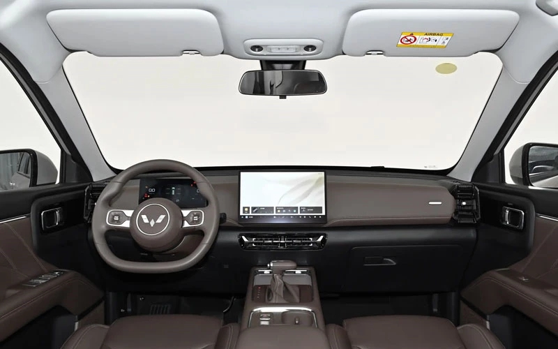 SUV cỡ nhỏ đua giảm gi&aacute; cuối năm tại Việt Nam, thậm ch&iacute; chỉ ngang sedan hạng B: Suzuki Fronx, Hyundai Venue rẻ chưa từng thấy - Ảnh 1.