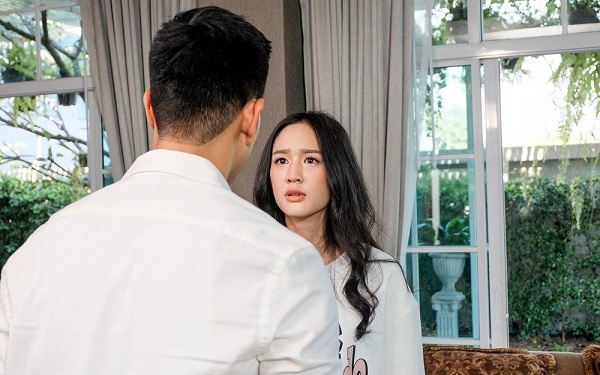 C&uacute; sốc từ người chị d&acirc;u 'lạ mặt' v&agrave; m&agrave;n '&uacute;p sọt' khiến gia đ&igrave;nh tan n&aacute;t - Ảnh 1.