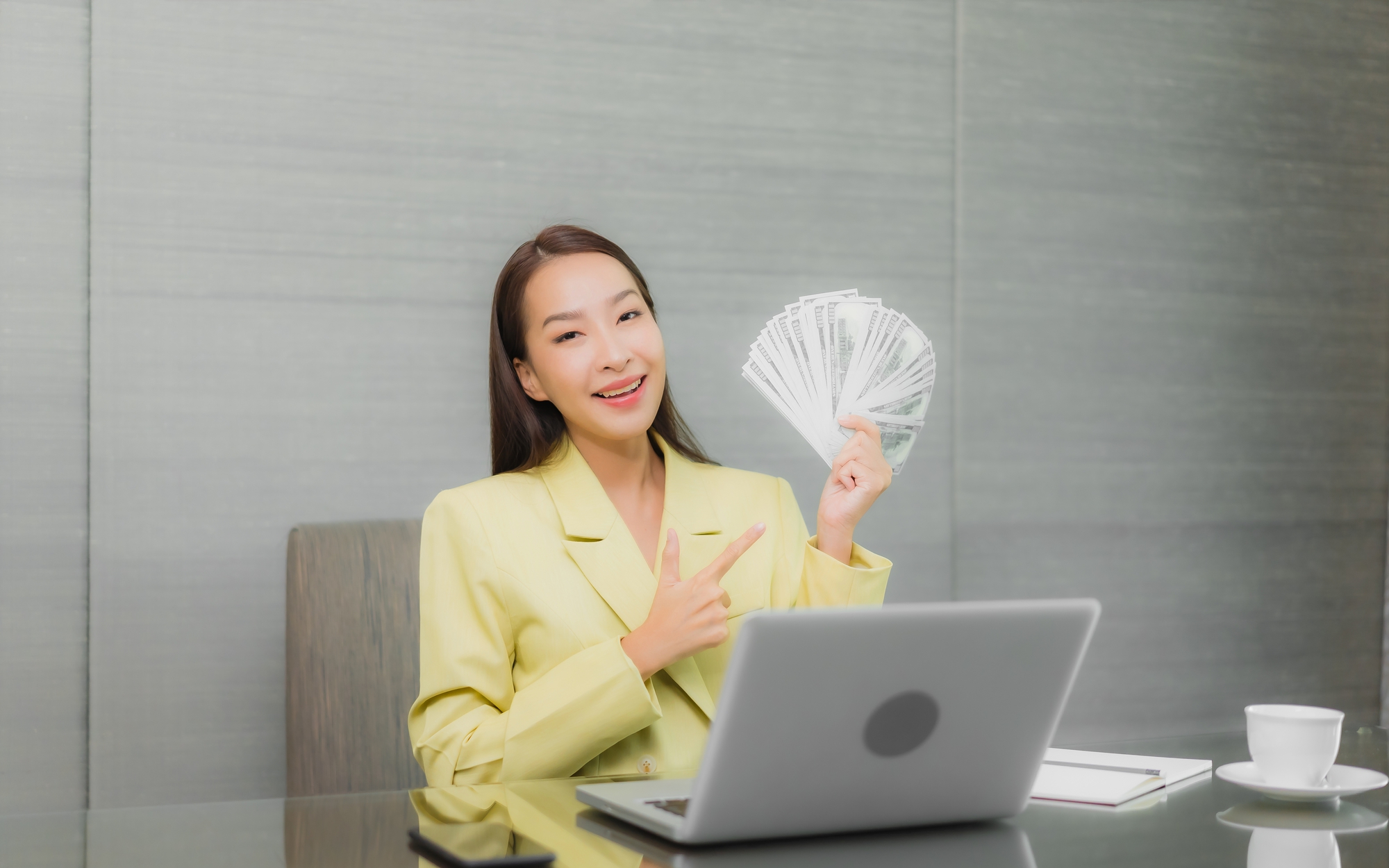 C&ograve;n giữ 6 suy nghĩ n&agrave;y, bạn rất kh&oacute; l&agrave;m gi&agrave;u d&ugrave; chăm chỉ đến đ&acirc;u - Ảnh 3.