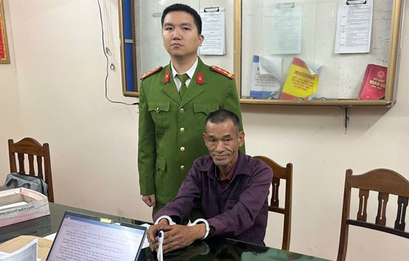 Bị bắt sau 36 năm trốn truy nã vì dùng súng AK đi cướp tài sản - Ảnh 1.