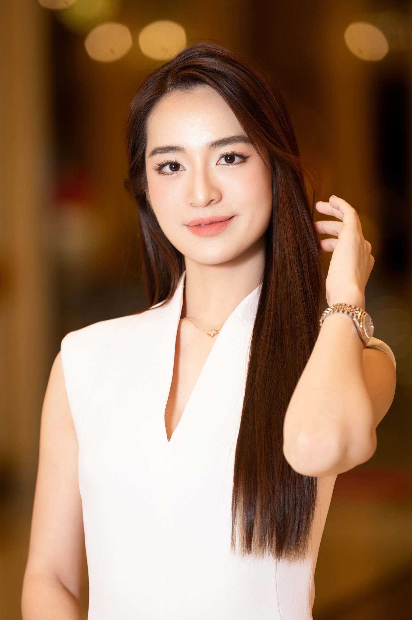 Nữ giảng viên đại học Lê Hà Trang tỏa sáng tại Miss World Vietnam 2025 - Ảnh 7. Nữ giảng viên đại học Lê Hà Trang tỏa sáng tại Miss World Vietnam 2025 - Ảnh 7.