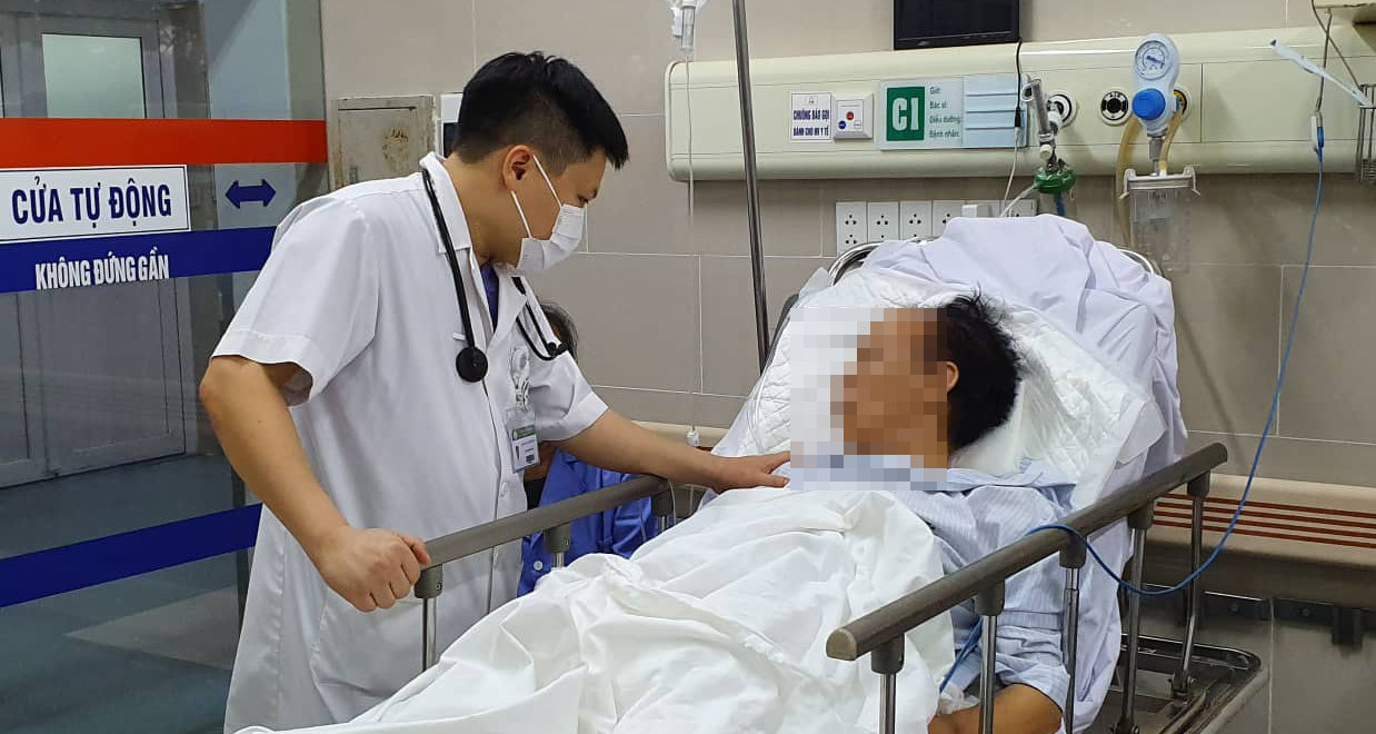 6 ph&uacute;t v&agrave;o ph&ograve;ng can thiệp, người đ&agrave;n &ocirc;ng bị đột quỵ hồi phục ho&agrave;n to&agrave;n