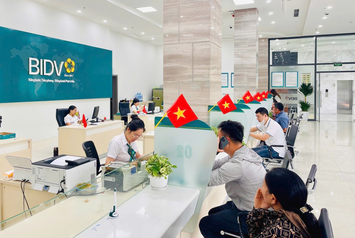 Ngân hàng BIDV , VPBank cảnh báo lừa đảo công nghệ cao , bảo vệ người tiêu dùng - Ảnh 2. Ngân hàng BIDV , VPBank cảnh báo lừa đảo công nghệ cao , bảo vệ người tiêu dùng - Ảnh 2.