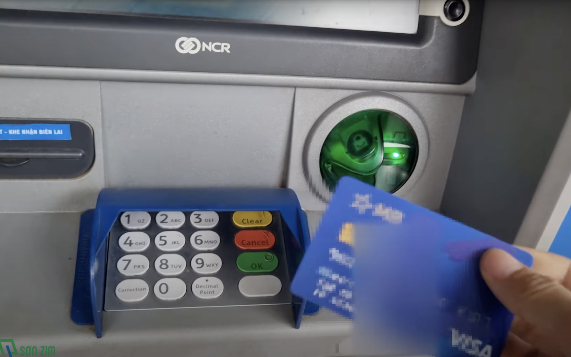 Tăng cường bảo vệ người tiêu dùng với các chương trình khuyến mại hấp dẫn cuối tuần - Ảnh 1.