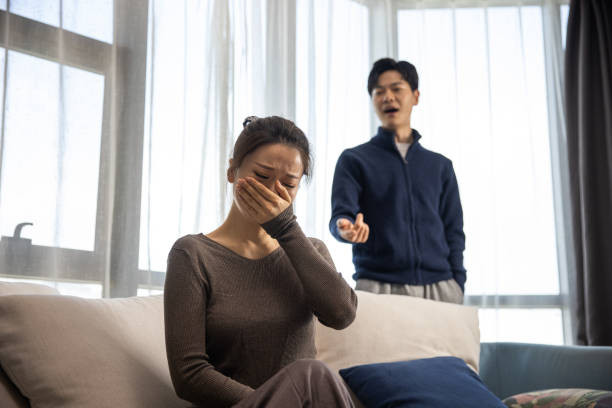 Cú lừa 100 triệu trước ngày cưới và sự thật sau 4 năm kết hôn - Ảnh 2. Cú lừa 100 triệu trước ngày cưới và sự thật sau 4 năm kết hôn - Ảnh 2.