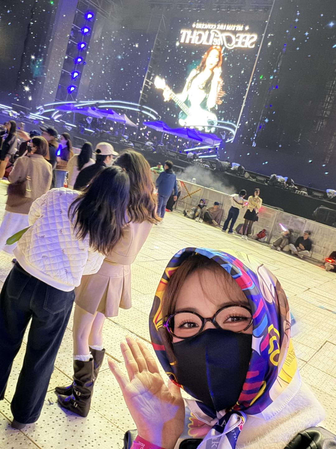 Hòa Minzy gây sốt với Khoảnh khắc Đáng nhớ tại concert của Mỹ Tâm - Ảnh 4. Hòa Minzy gây sốt với Khoảnh khắc Đáng nhớ tại concert của Mỹ Tâm - Ảnh 4.