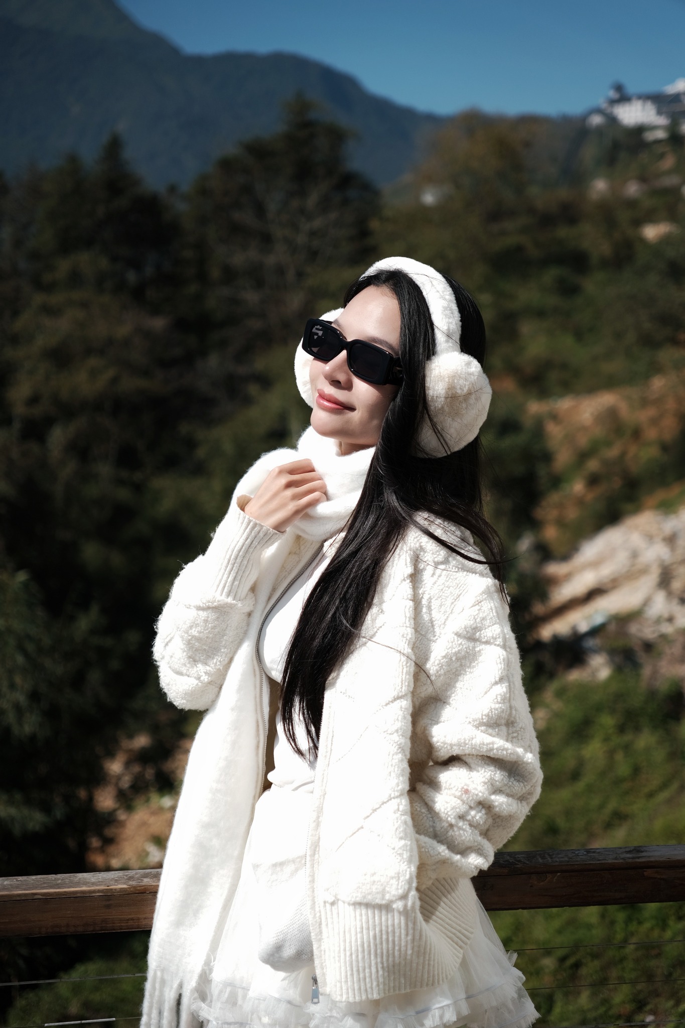 Chân dung Nguyễn Thị Thanh Thư: Người đẹp thanh hóa tại Miss World Vietnam 2025 - Ảnh 6. Chân dung Nguyễn Thị Thanh Thư: Người đẹp thanh hóa tại Miss World Vietnam 2025 - Ảnh 6.