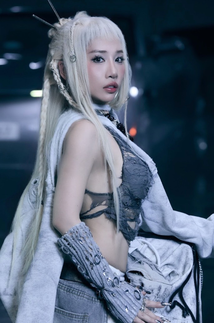 Giọng ca 'Thu cuối' giờ ra sao sau 13 năm nổi tiếng nhờ bản hit đ&igrave;nh đ&aacute;m? - Ảnh 3.