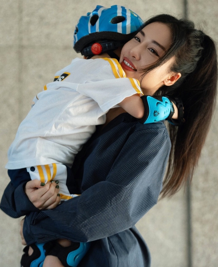 Giọng ca 'Thu cuối' giờ ra sao sau 13 năm nổi tiếng nhờ bản hit đ&igrave;nh đ&aacute;m? - Ảnh 2.