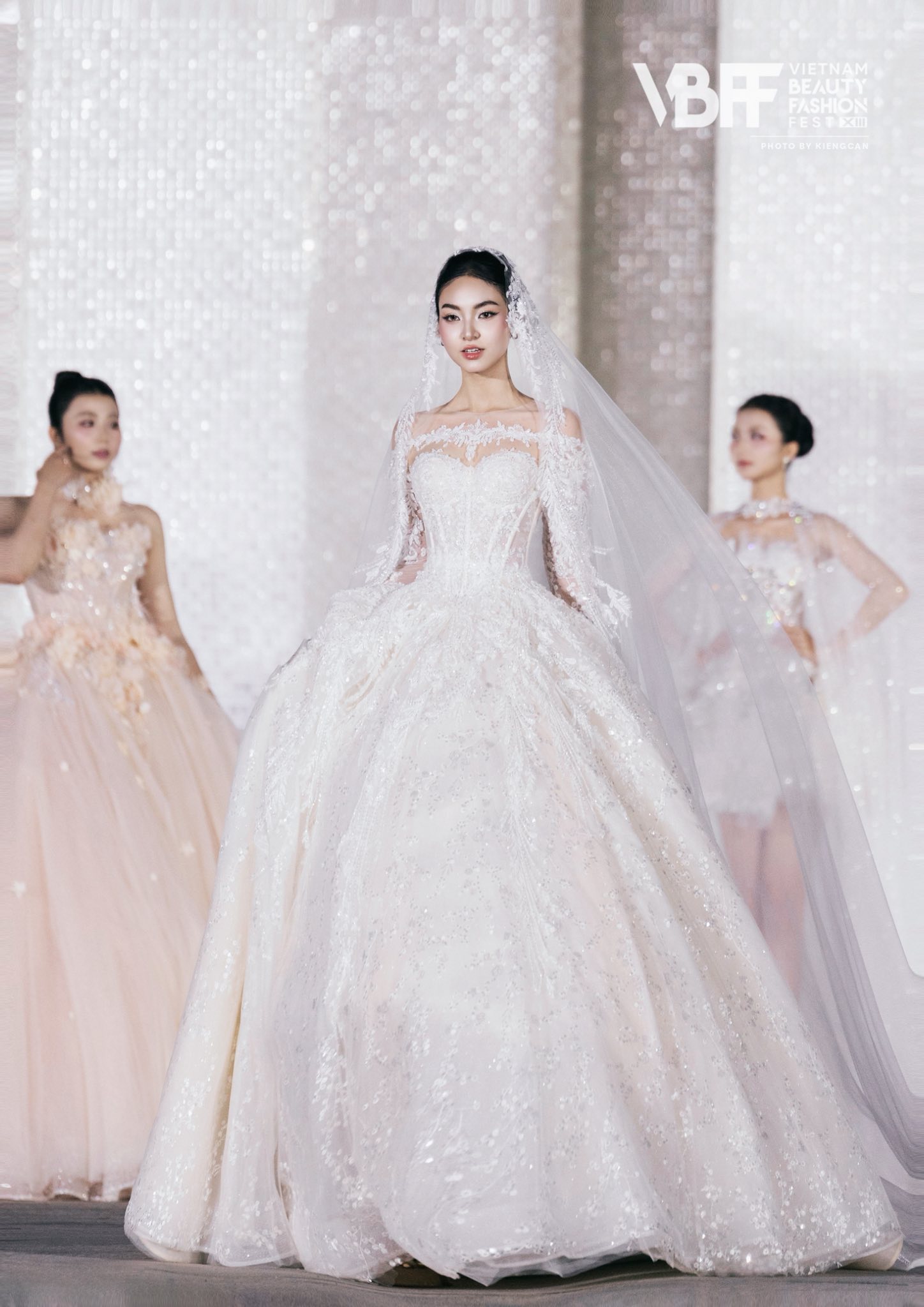 Đỗ thùy Linh - Người đẹp Hưng Yên gây sốt tại Miss World Vietnam 2025 - Ảnh 4. Đỗ thùy Linh - Người đẹp Hưng Yên gây sốt tại Miss World Vietnam 2025 - Ảnh 4.