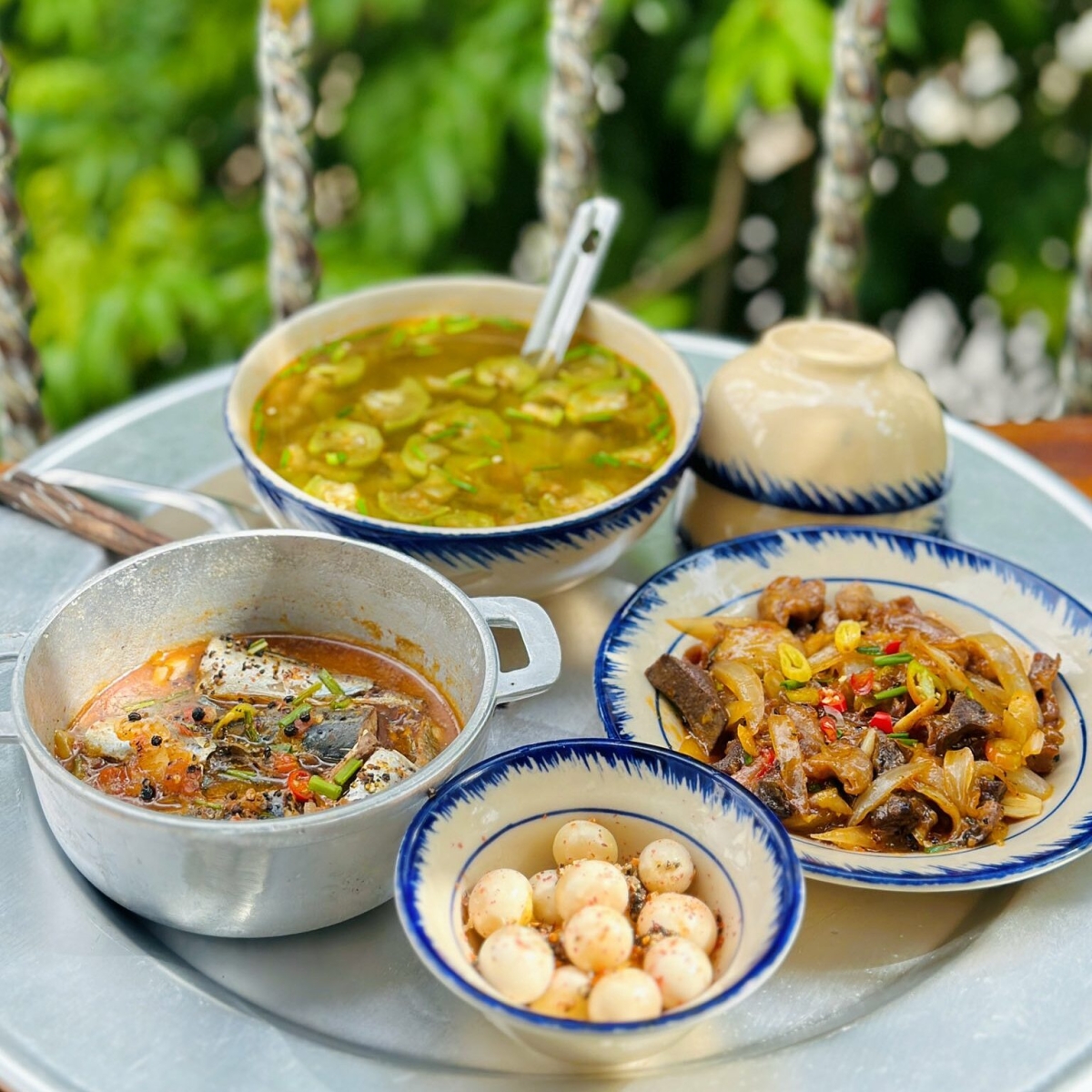 Vợ chồng trẻ 'giữ lửa' h&ocirc;n nh&acirc;n bằng m&acirc;m cơm 60.000 đồng - Ảnh 6.