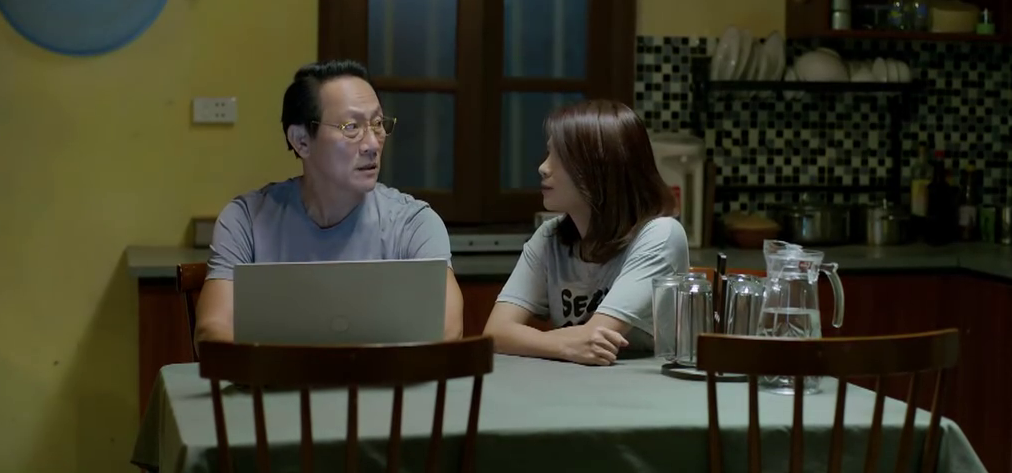 Gia đ&igrave;nh tr&aacute;i dấu - Tập 9:  - Ảnh 1.