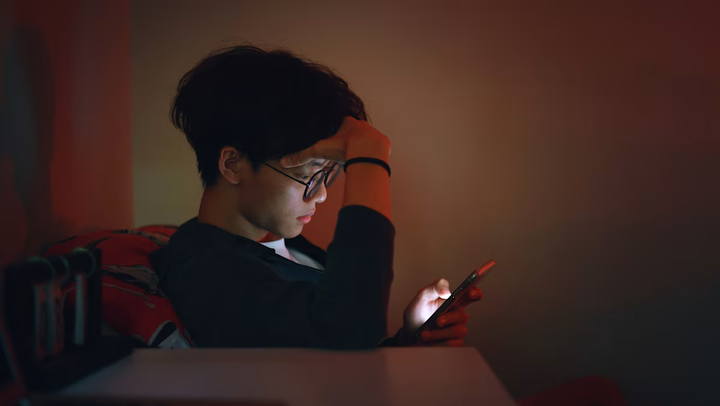 Bị trừ KPI v&igrave; chậm trả lời sếp đ&ecirc;m cuối tuần, t&ocirc;i chịu 1 năm rồi t&igrave;m việc mới - Ảnh 2.