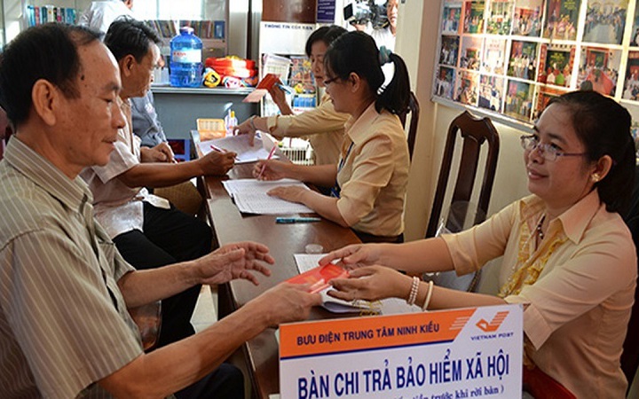 Đáp ứng điều kiện này, người lao động vừa được hưởng lương hưu, vừa hưởng trợ cấp một lần năm 2026