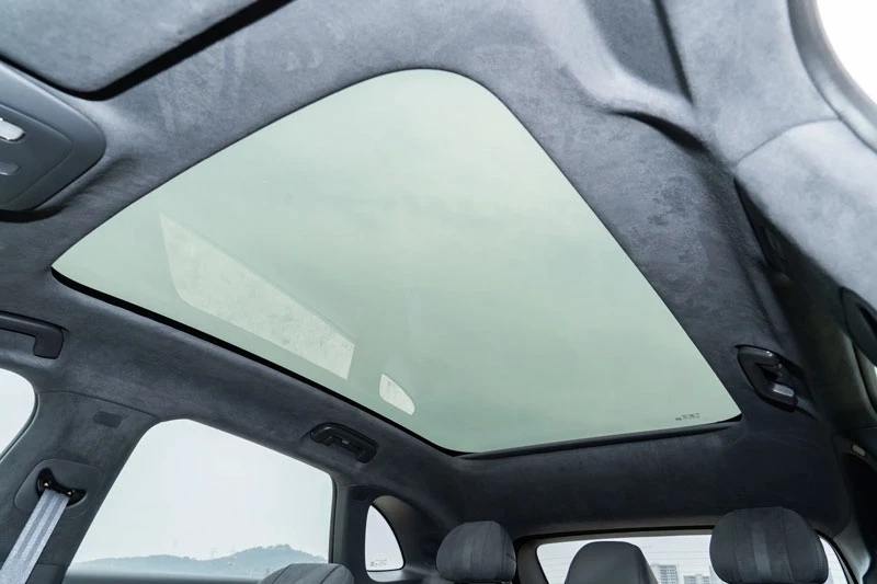 Hatchback gi&aacute; 360 triệu đồng thiết kế thể thao, c&ocirc;ng suất 218 m&atilde; lực, hiệu năng vượt trội, rẻ chỉ ngang Kia Morning, Hyundai Grand i10  - Ảnh 5.