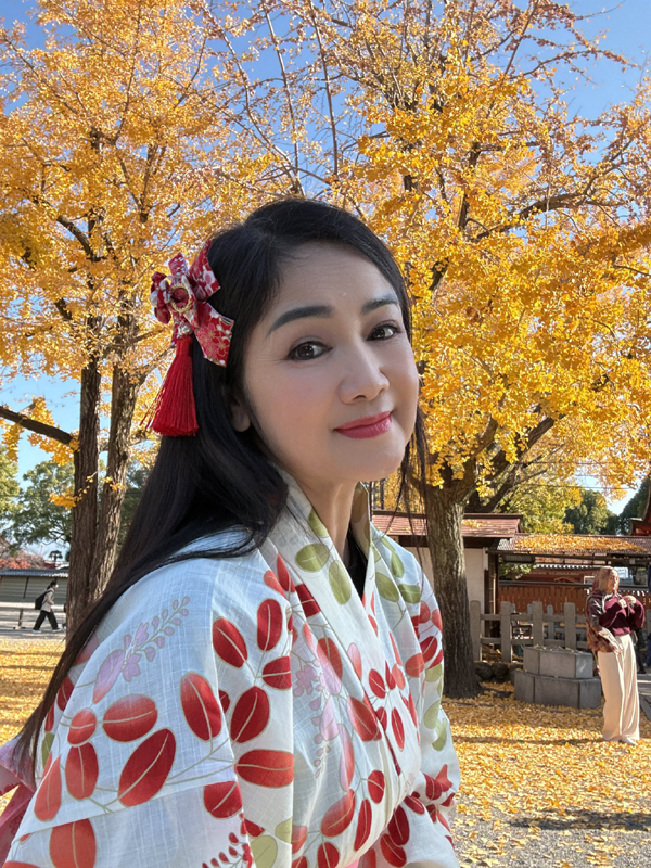 NSND Thu Hà tung ảnh khoe sắc với trang phục Kimono - Ảnh 3.