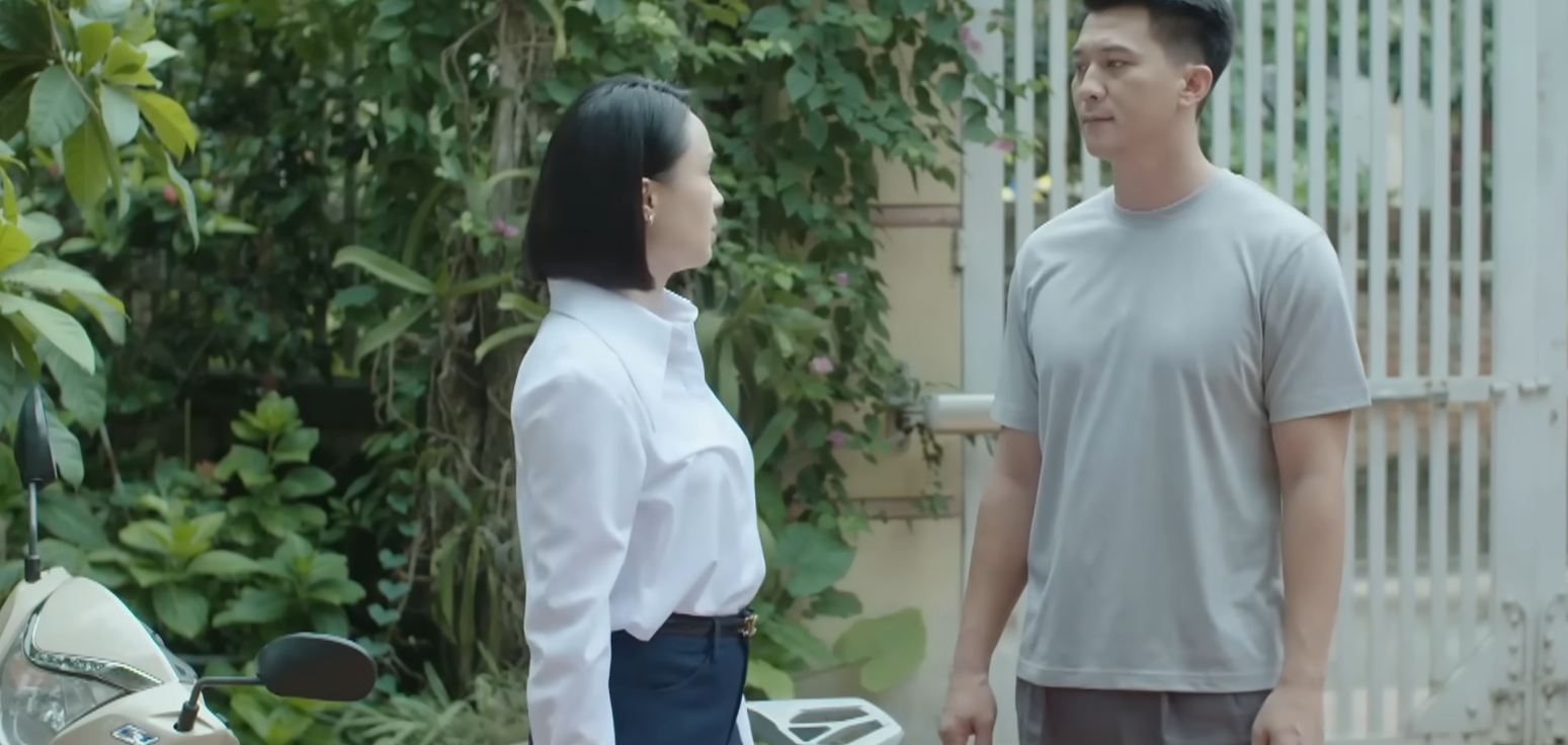 Phó bí thư tỉnh Sách thất vọng vì một số cán bộ trẻ đánh bạc bị bắt - Ảnh 3.