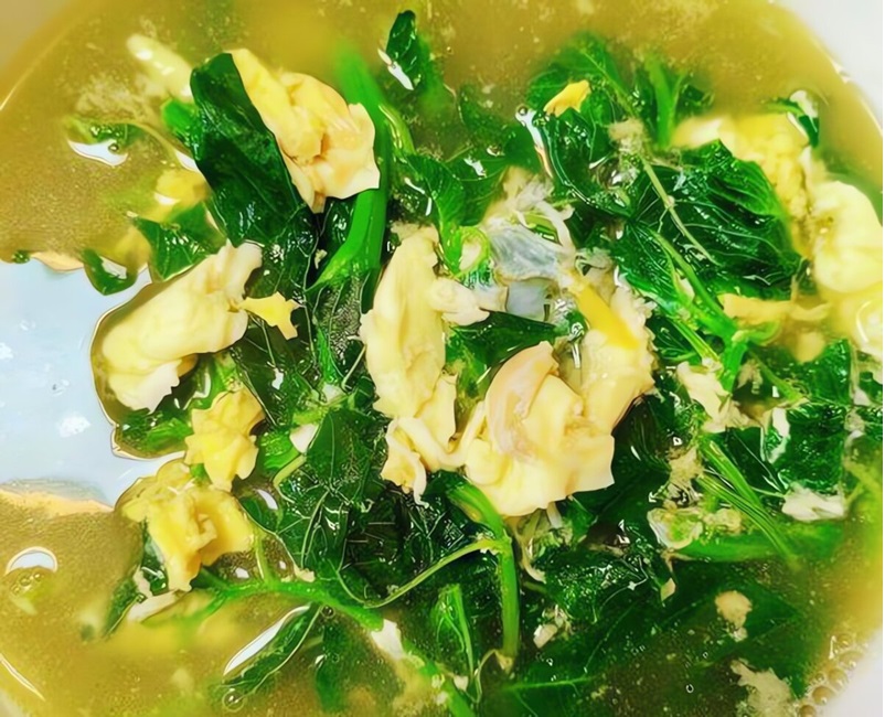 Ăn rau dền và trứng: Món ngon bổ dưỡng cho xương khớp ngày lạnh
